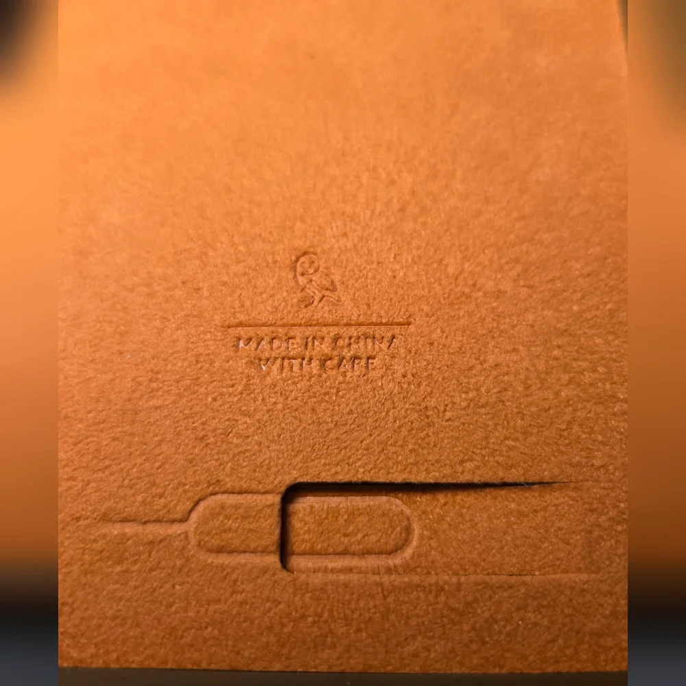 Bellroy Leather Case For iPhone 15 Pro Max (6.7") 3 Card Terracotta New In Box - Picture 12 of 16